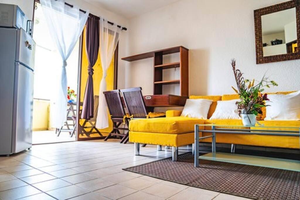 Bel Appartement T2 * Netflix * Terrasse* Parking クールー エクステリア 写真